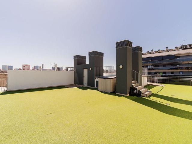 Ático en venta en calle De Salvador, Hospitalet de Llobregat, L´, de 87 m² 4 habitaciones por 575.000