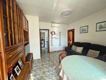 Ático en venta en calle D'eduard Gibert i Riera, Cornellà de Llobregat, de 54 m² 3 habitaciones por 229.000