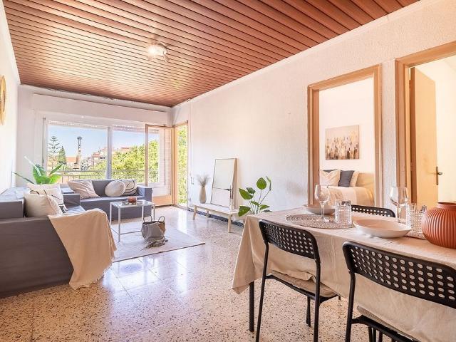 Ático en venta en calle Del Doctor Trueta, Castelldefels, de 65 m² 3 habitaciones por 290.000