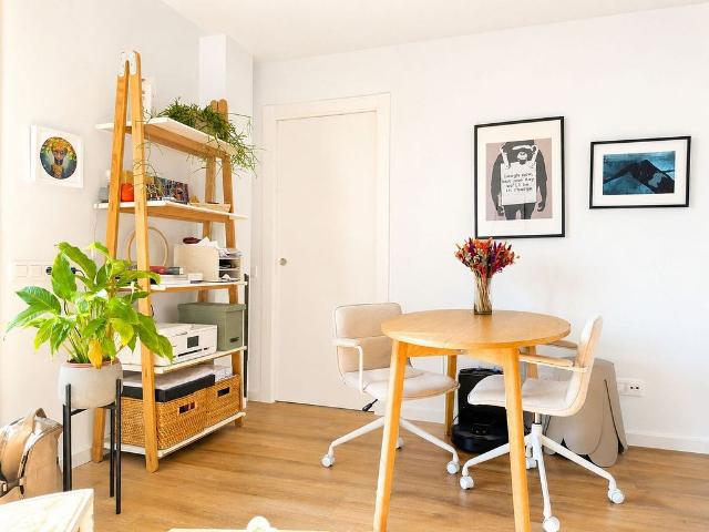 Ático en venta en calle Del Sospir, Barcelona, de 43 m² 1 habitación por 408.000