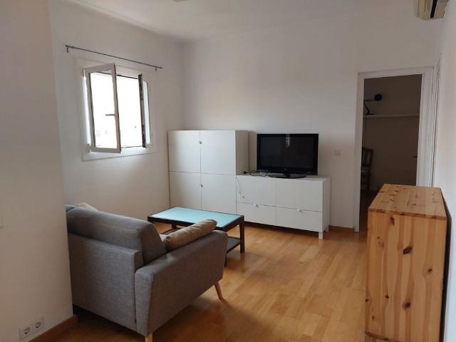 Ático en venta en calle Marianao, Barcelona, de 50 m² 1 habitación por 294.000