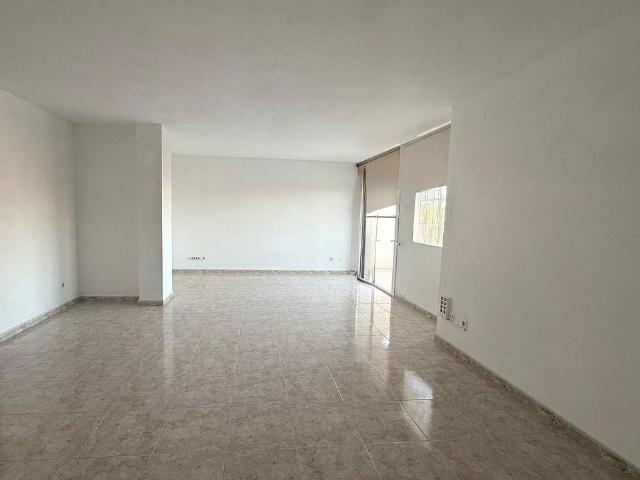 Ático en venta en calle Mossen Jaume Soler, Calafell, de 116 m² 4 habitaciones por 280.000