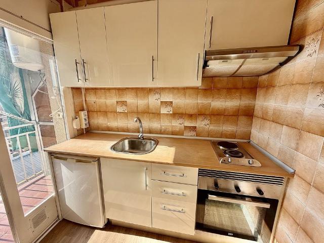 Ático en venta en calle Pare Secchi, Barcelona, de 47 m² 1 habitación por 240.000