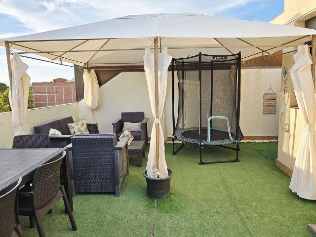 Ático en venta en calle Pere Benavent, Reus, de 65 m² 2 habitaciones por 179.950