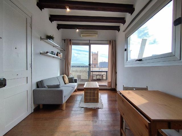 Ático en venta en calle Pj Virreina, Barcelona, de 36 m² 1 habitación por 265.000