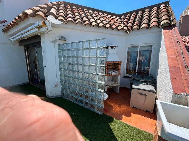Ático en venta en calle Port D'en Perris, Escala, L´, de 170 m² 3 habitaciones por 750.000