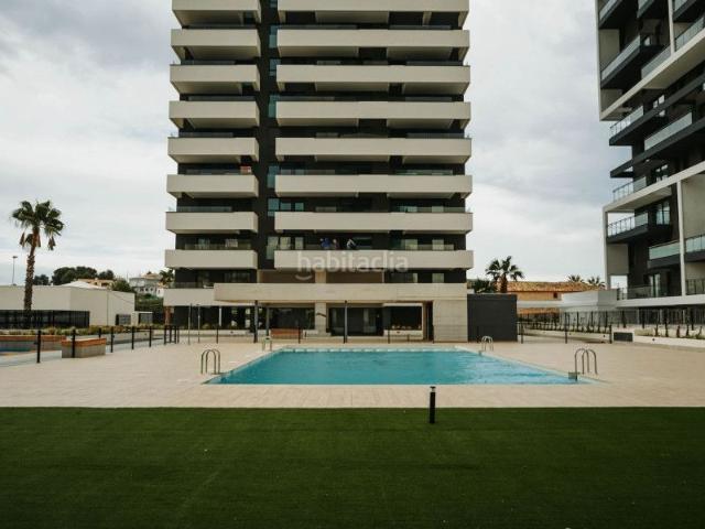 Ático en venta en Calp, Marisol Park Ortembach Los Almendros. Ático de 2 dormitorios y 2 baños con piscina y jardín, a 300 m de la playa en Calpe. Áticos.