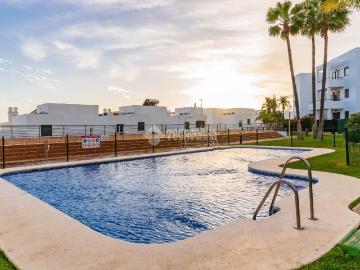 Ático en venta en Conil de la Frontera, Conil. Ático en venta en Conil de la frontera. Áticos Conil de la.