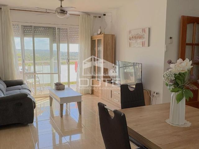 Ático en venta en Creixell Costa Dorada. Ático dúplex junto a los servicios en Creixell, Costa Daurada. Áticos.