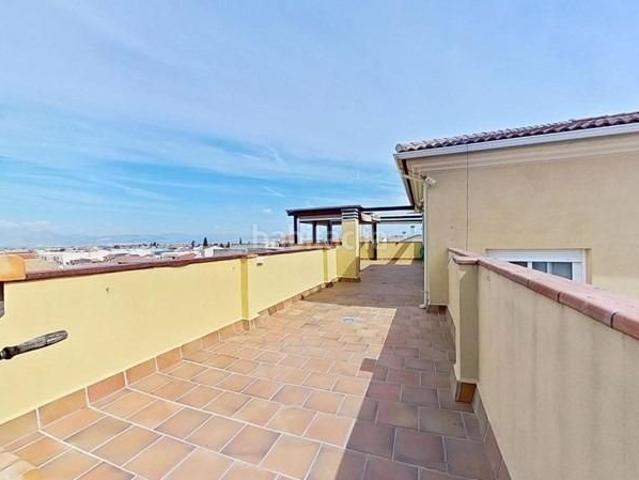 Ático en venta en Cúllar Vega. ÁticoDúplex. Áticos Cúllar.