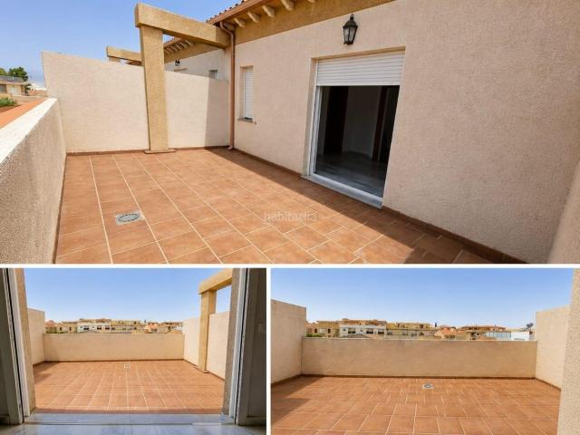 Ático en venta en Cúllar Vega. DUPLEX CON AMPLIA TERRAZA EN CULLAR VEGA. Áticos Cúllar.