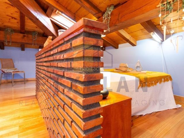 Ático en venta en Elorrio. Encantador Apartamento Abuhardillado de 1 Dormitorio en el Municipio de Elorrio. Áticos.
