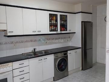 Ático en venta en Franqueses del Vallès Les. Rodeado de zonas verdes, infantiles etc. junto a la escuela BellavistaJoan Camps y el instituto Lauro, con muy buena comunicación. Áticos Franqueses del.