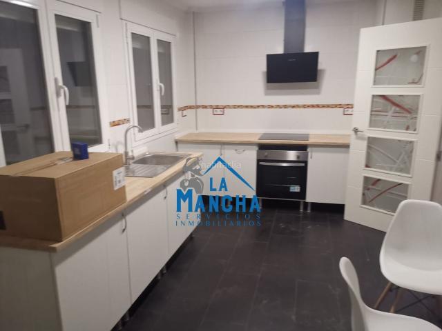 Ático en venta en Gineta La. 185.000 INMOBILIARIA LA MANCHA VENDE ESPECTÁCULAR ÁTICODÚPLEX EN LA GINETAALBACETE. Áticos Gineta.
