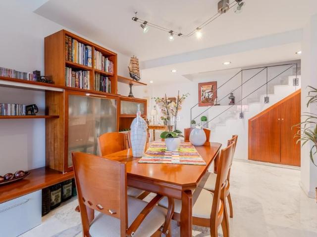 Ático en venta en Girona, Eixample Sud Migdia. Piso dúplex de 128 m útiles en Migdia. Áticos.