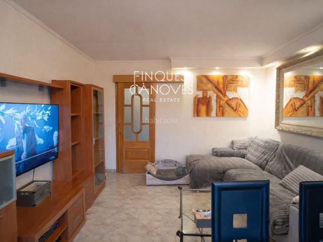 Ático en venta en Girona, Sant Narcis. Piso en venta en San Narcís Girona Amplio y bien ubicado. Áticos.