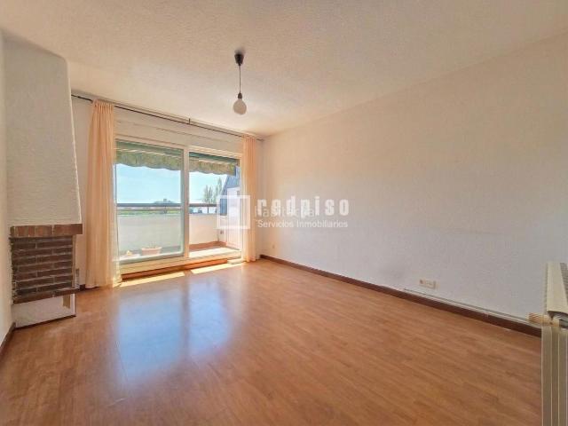 Ático en venta en Guadarrama. PERFECTO PISO EN URBANIZACIÓN MIRANIEVES GUADARRAMA. Áticos.