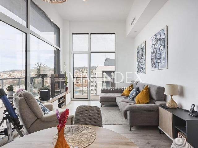 Ático en venta en avenida De L'electricitat, Hospitalet de Llobregat, L´, de 90 m² 3 habitaciones por 575.000