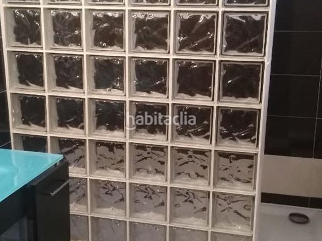 Ático en venta en Hospitalet de Llobregat L´, La Torrassa. La torrassa carrer de rafael campalans. Áticos Hospitalet de Llobregat.