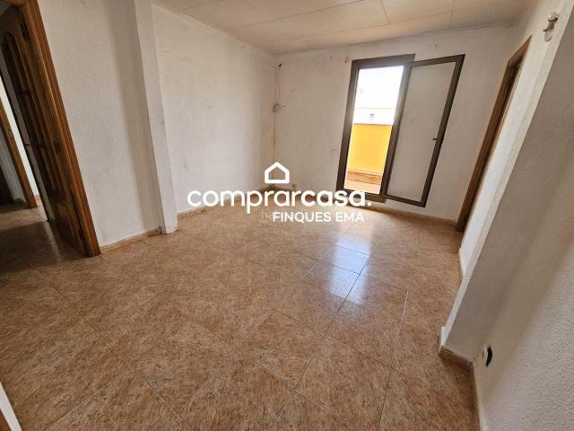 Ático en venta en Hospitalet de Llobregat L´, Les Planes. 100 FINANCIACION NO LE COBRAMOS NADA. Áticos Hospitalet de Llobregat.