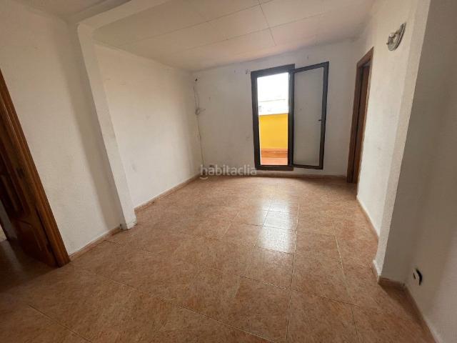 Ático en venta en Hospitalet de Llobregat L´, Les Planes. ATICO EN HOSPITALET DE LLOBREGAT FINANCIACION BANCARIA AL 100. Áticos Hospitalet de Llobregat.
