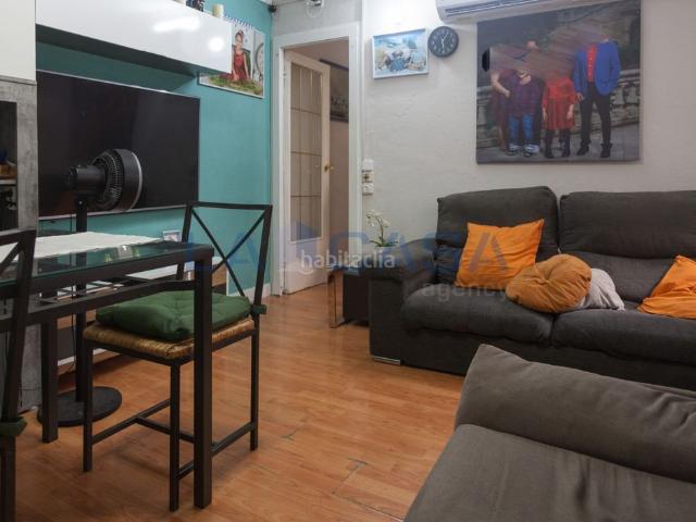 Ático en venta en Hospitalet de Llobregat L´, Les Planes. PISO ALQUILADO. Áticos Hospitalet de Llobregat.