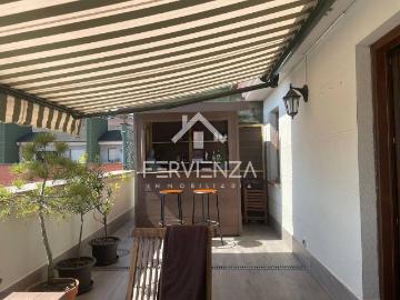 Ático en Venta en HUCA La Cadellada