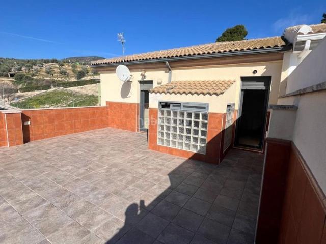 Ático en venta en Huelma. Atico en venta en Huelma, 2 dormitorios. Áticos.