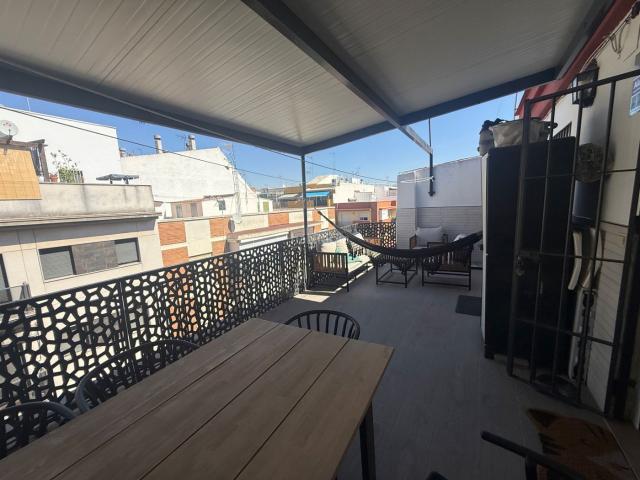 Ático en venta en Huelva, Isla Chica. Ático todo reformado en Isla Chica, Gran Terraza. Áticos.