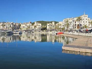 Ático en venta en La Duquesa / Puerto de la Duquesa, Málaga Costa del Sol