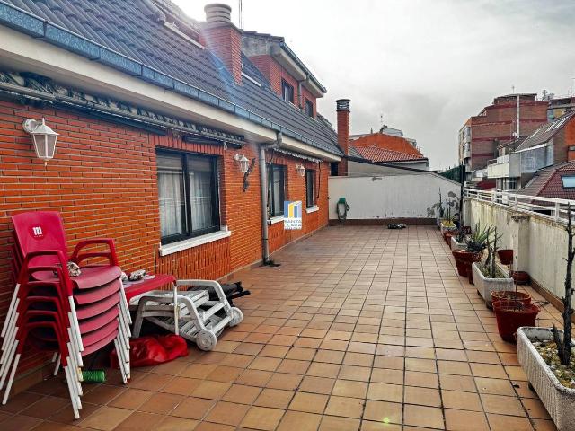 Ático en Venta en Las Viñas