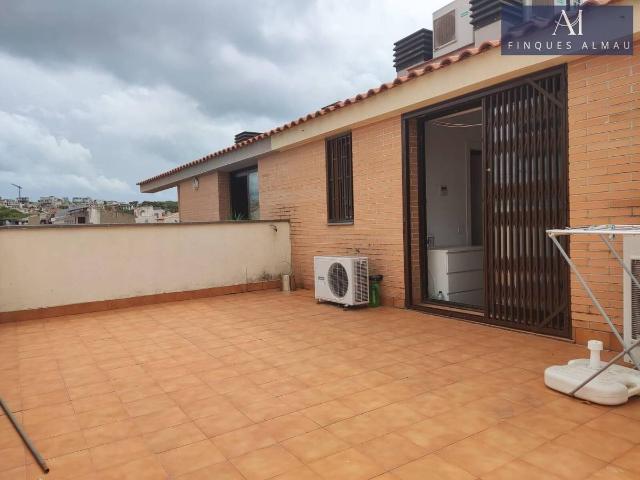 Ático en Venta en Les Roquetes