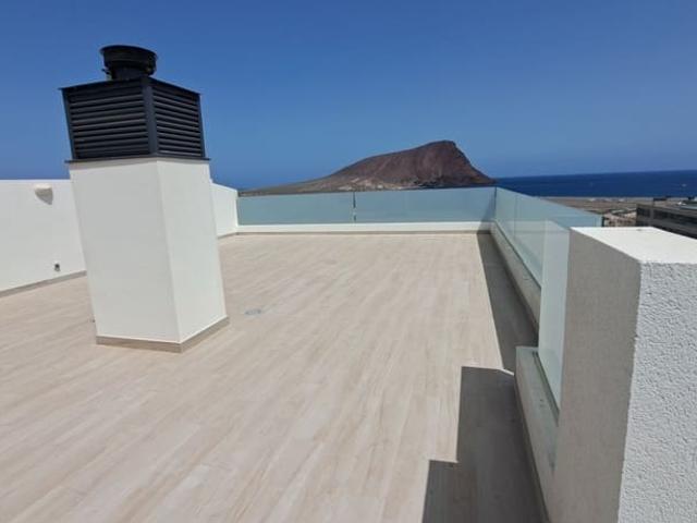 Ático en venta en Los Abrigos, Tenerife
