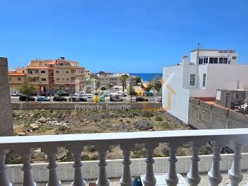 Ático en venta en Los Abrigos, Tenerife