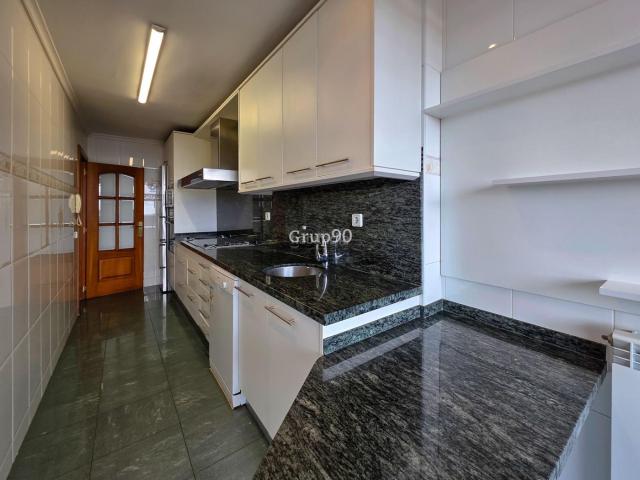Ático en venta en Lleida, Joc de la Bola Camps d'Esports. DÚPLEX INVERTIDO EN ZONA ALTA 113 m2. Áticos.