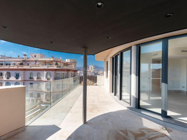 Ático en venta en Málaga, Centro Histórico. Venta de atico en centro histórico Obra Nueva. Áticos.