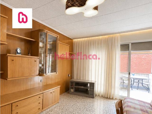 Ático en venta en Martorell. Exclusivo ático dúplex con tres terrazas en Martorell, un hogar lleno de luz y posibilidades. Áticos.