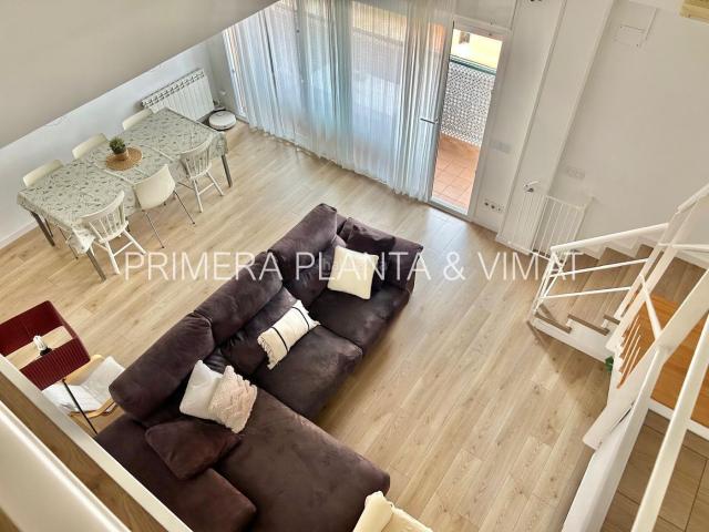 Ático en venta en Mataró, Eixample. Elegante e impecable !. Áticos.
