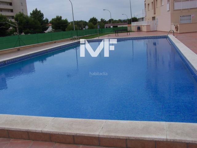 Ático en venta en Miami Platja, Pino Alto Costa Dorada. Ático con Gran Solárium, Vistas al Mar, Piscina y parking, en Miami Playa. Áticos Miami.