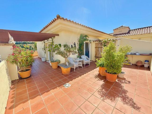 Ático en venta en Mijas, Mijas Golf. Ático de 3 dormitorios en La Cala Hills. Áticos.
