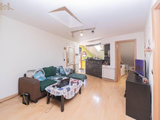 Ático en venta en Miraflores de la Sierra. Ático en venta en CL VOLUNTARIOS 1, Miraflores de la Sierra. Áticos Miraflores de la.