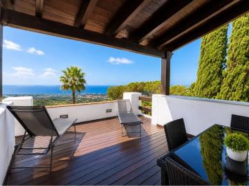 Apartamento en venta en Ojen, Málaga Costa del Sol