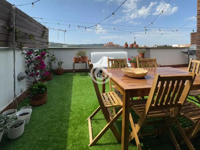 Ático en venta en Palafrugell, Centre Costa Brava. Ático dúplex con amplias terrazas y plaza de parking en el centro de Palafrugell. Áticos.