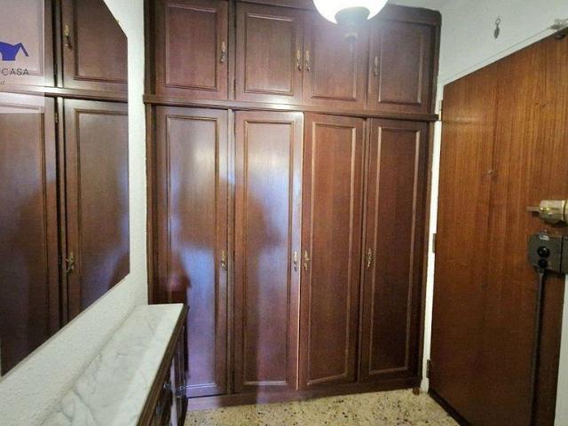Ático en venta en paseo De Llorenç Serra, Santa Coloma de Gramanet, de 70 m² 3 habitaciones por 337.900