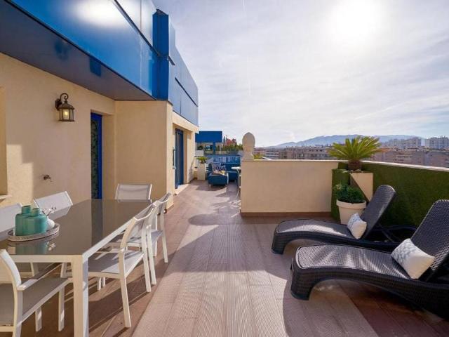 Ático en Venta en Paseo Marítimo Oeste Pacífico