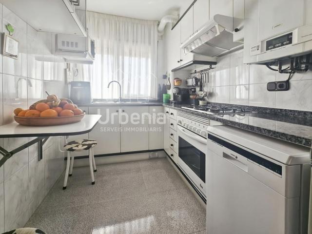 Ático en venta en Pineda de Mar, Poblenou. Ático en Pueblo Nuevo, Pineda de Mar!. Áticos Pineda de.