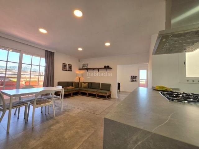 Ático en venta en Pineda de Mar, Poblenou. ESPECTACULAR ATICO EN PINEDA DE MAR CON AMPLIA TERRAZA A METROS DEL MAR. Áticos Pineda de.