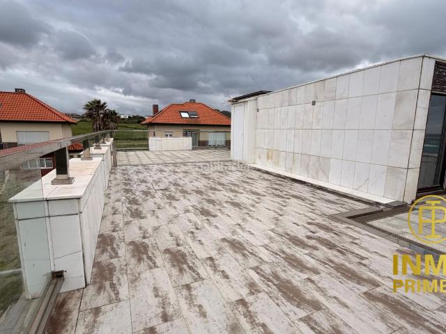 Ático en venta en Piélagos, Liencres. Chalet independiente con piscina en Talassa Villas, Portio Liencres. Áticos.