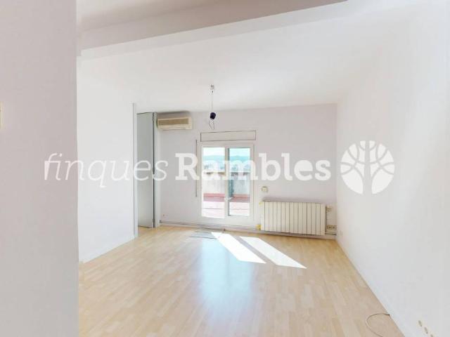 Ático en Venta en Ponent Set Camins