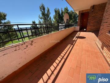 Ático en venta en Portillo. Oportunidad Atico en Portillo de cuatro dormitorios, dos baños. Áticos.